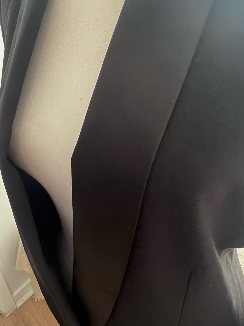 BCBGMAXAZRIA Classic Black Shawl Collar Blazer - Women's Tailored Suit Jacket - Picture 2 of 6